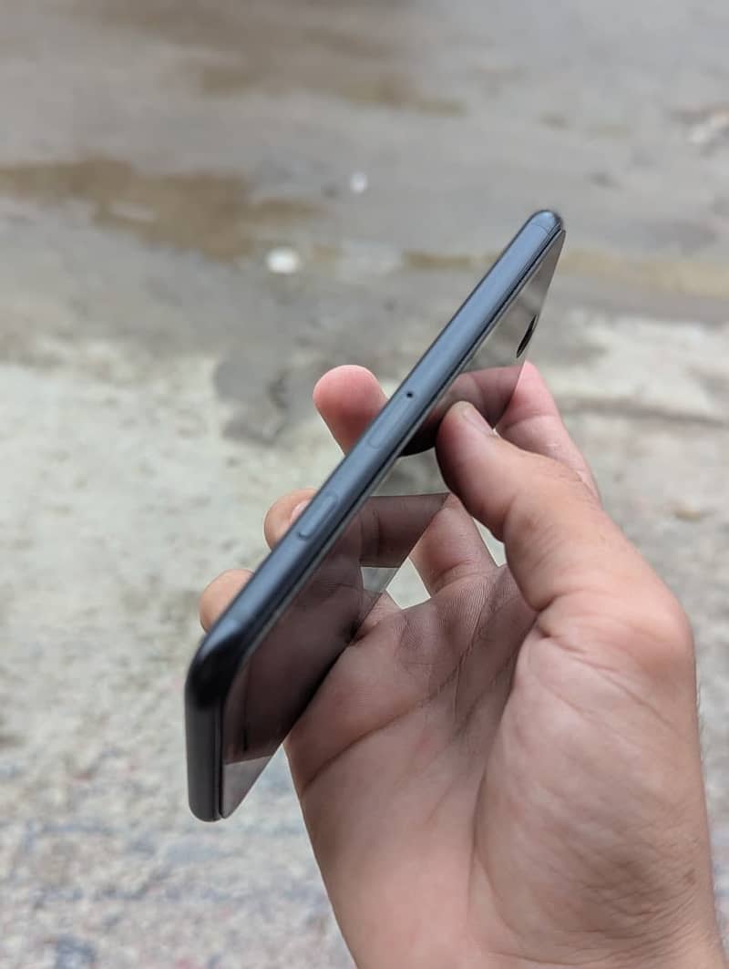 Apple iPhone SE 4