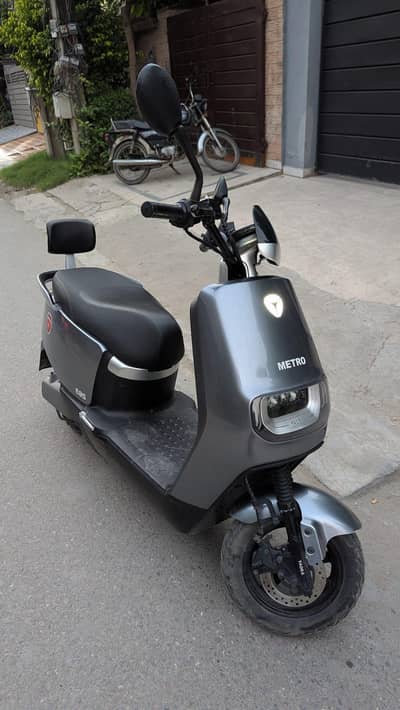 Metro E8S 2024 model for sale