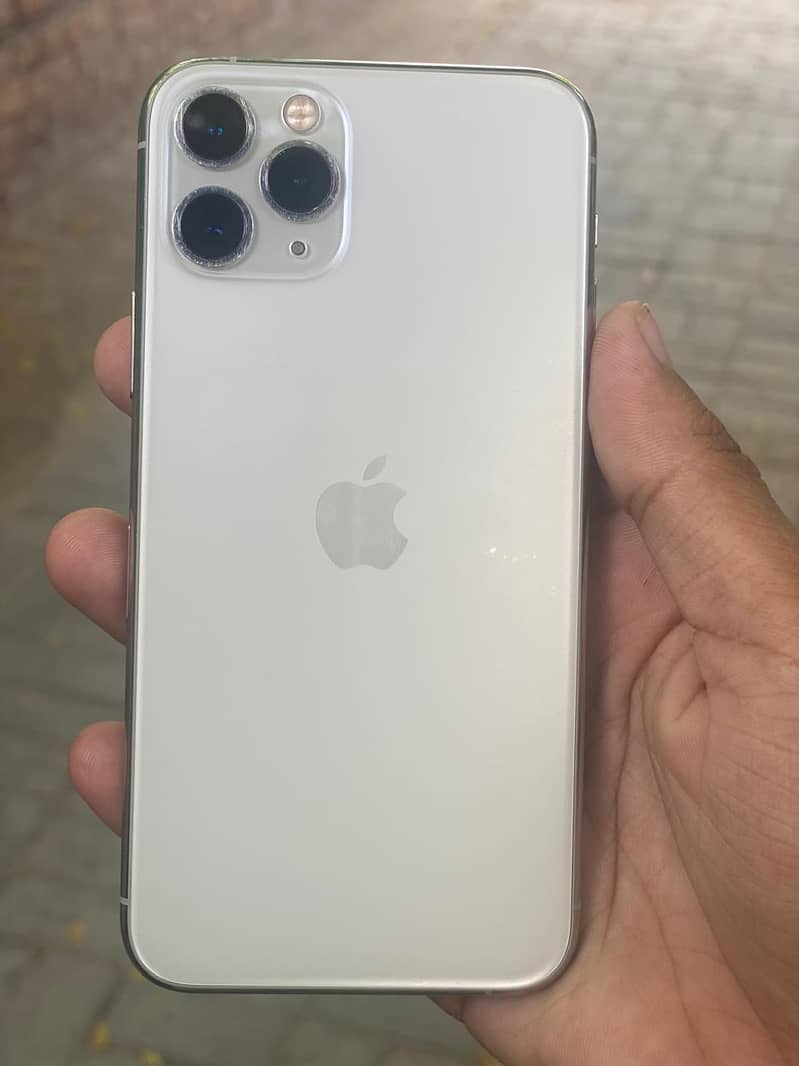Apple iPhone 11 Pro 0