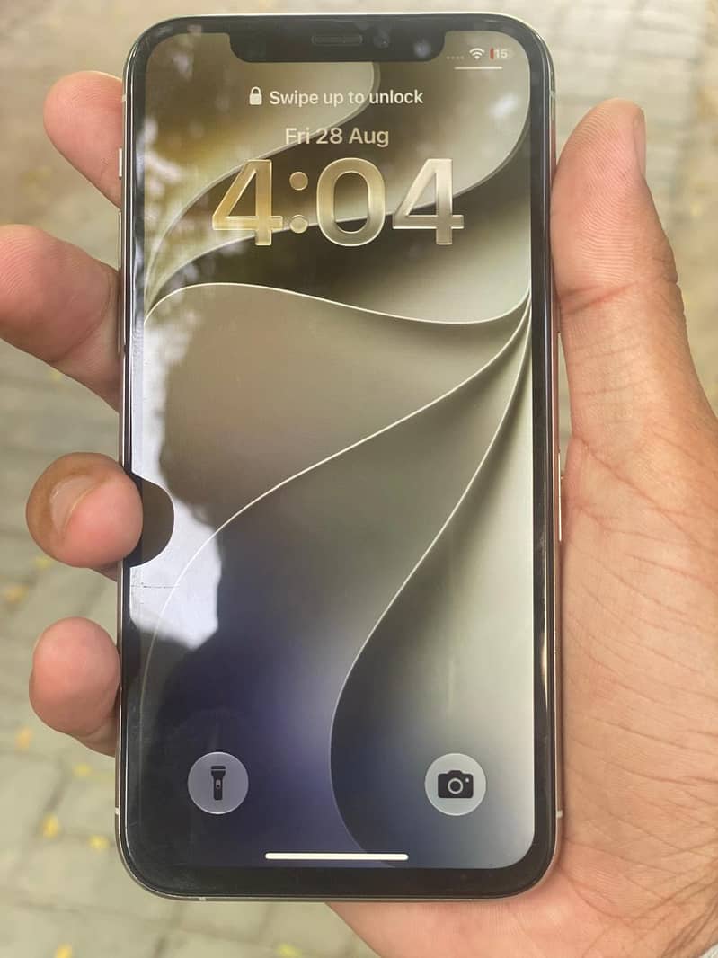 Apple iPhone 11 Pro 1