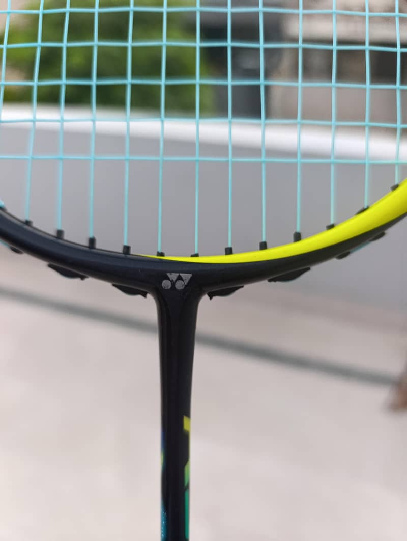 Badminton Racket 4