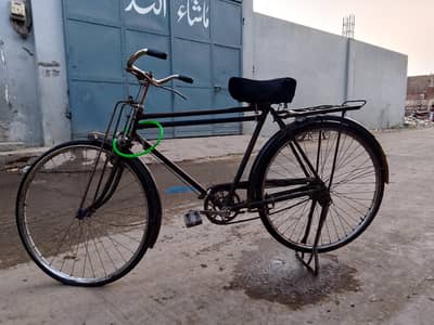 cycle for sale only 7000 only series buyer contact  price can be . .