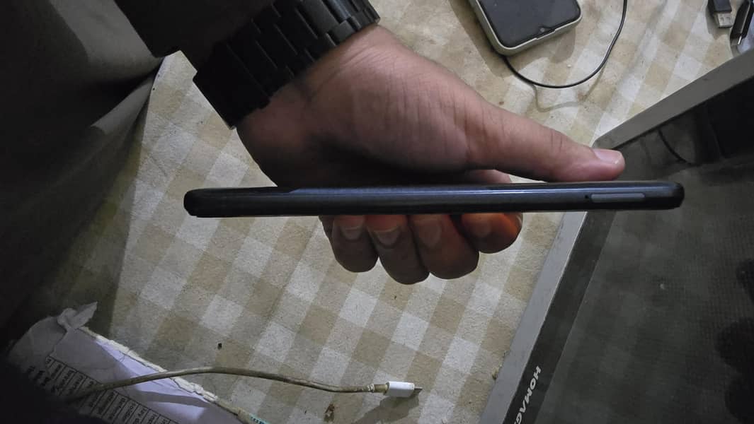 Realme C21 4