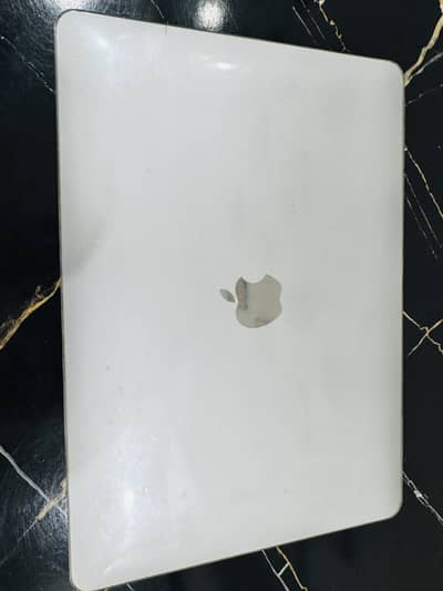 MacBook Air M1 2020 512GB | 100% Battery | 51 Cycles | Negotiable