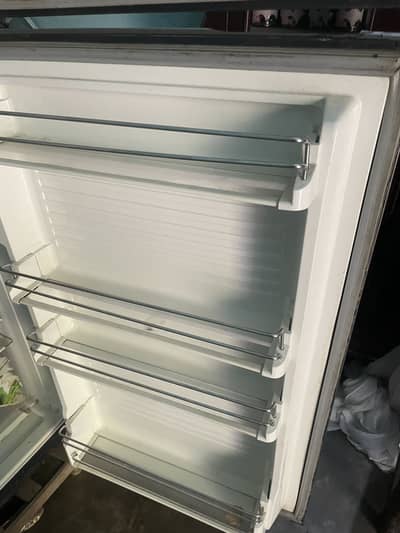 dawalance fridge. Available used condition 03418276657 call wp