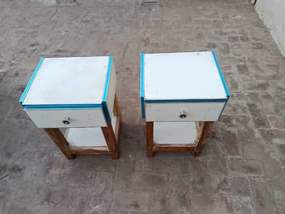 2 Bedsides Tables & 1 Almari