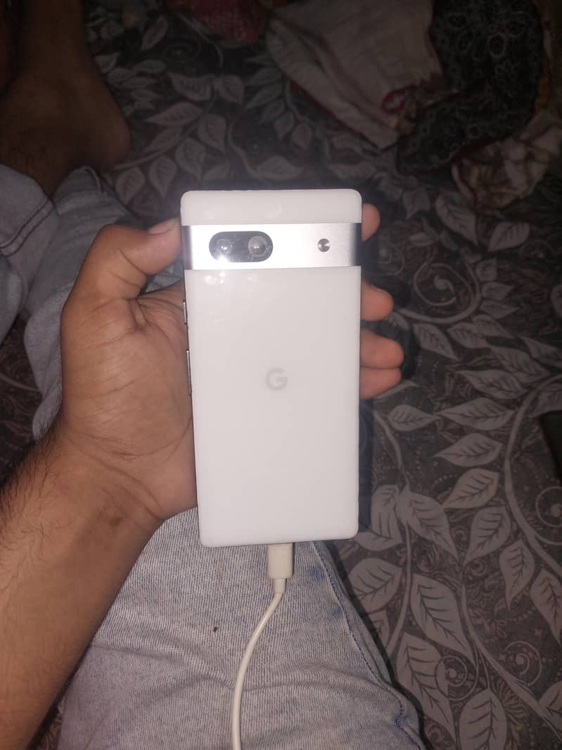 Google Pixel 7a 5