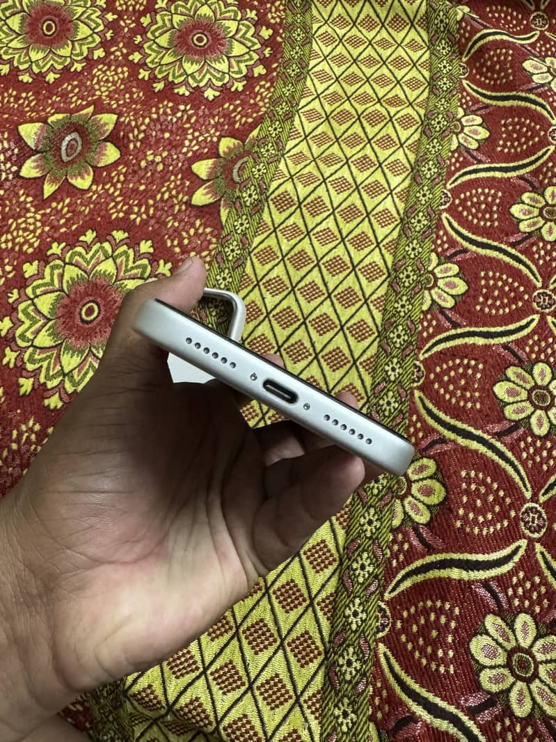 Apple iPhone 17 Pro Max 6
