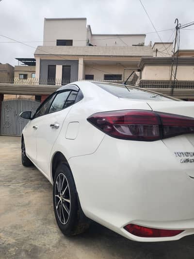 yaris sell