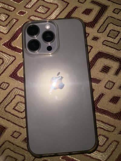iPhone 15 Pro Max 100 health