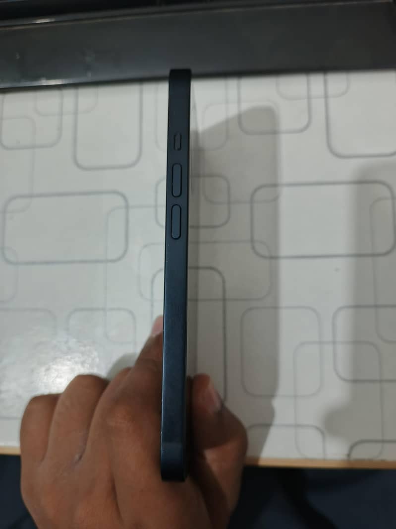 Apple iPhone 14 2