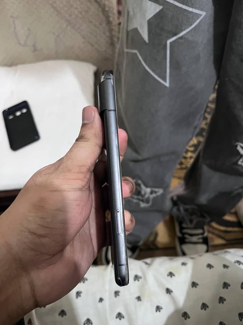 Google Pixel 8 2