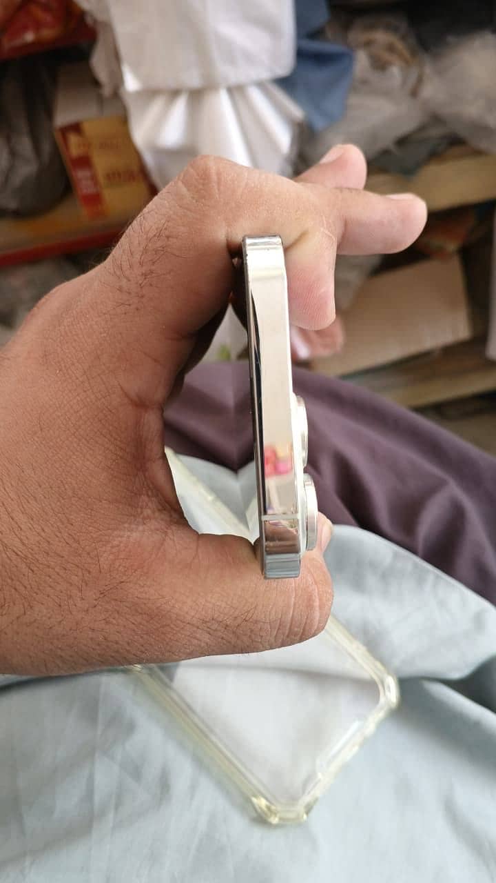 iPhone 13pro 2