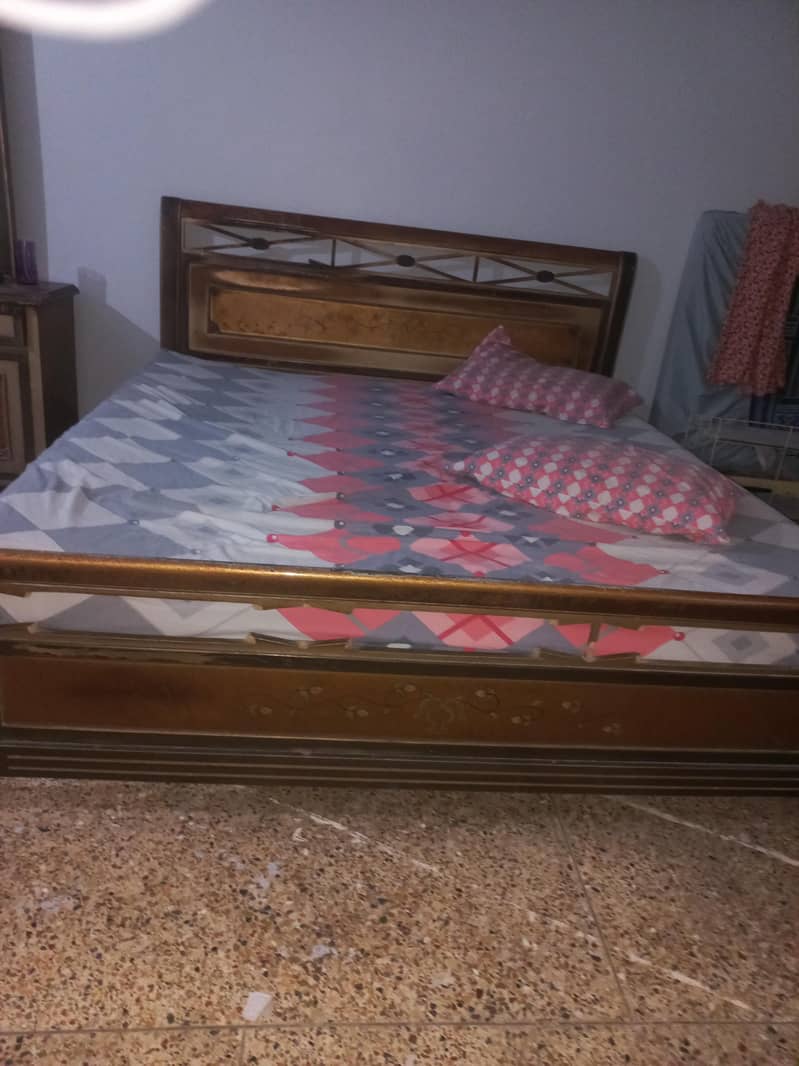 Bed and Dressing Table 1