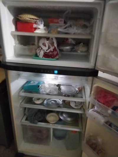 No frost refrigerator