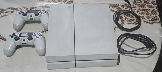PS4 500GB Fat – Excellent Condition | Original Controller
