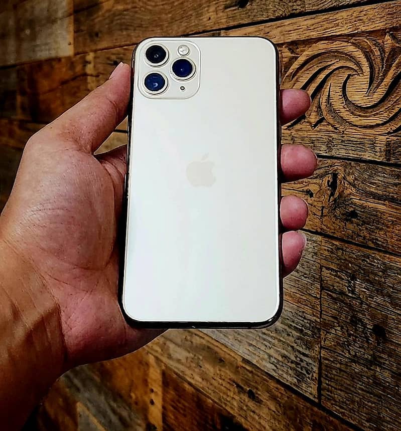Apple iPhone 11 Pro 0