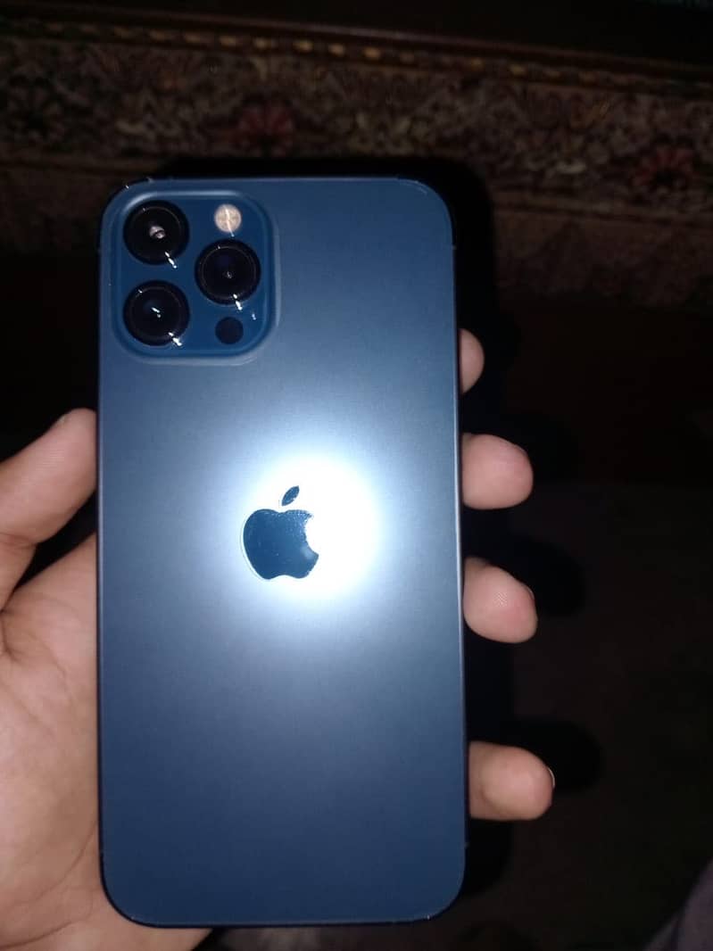 Apple iPhone 12 Pro Max 2