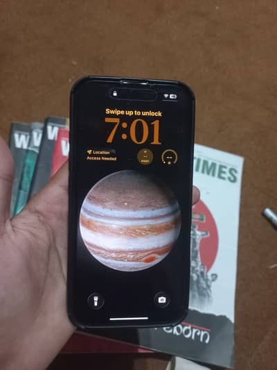 Apple iPhone 16