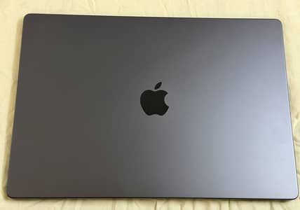 MacBook Pro 16 Inch 24GB/1TB M5 Pro Space Black