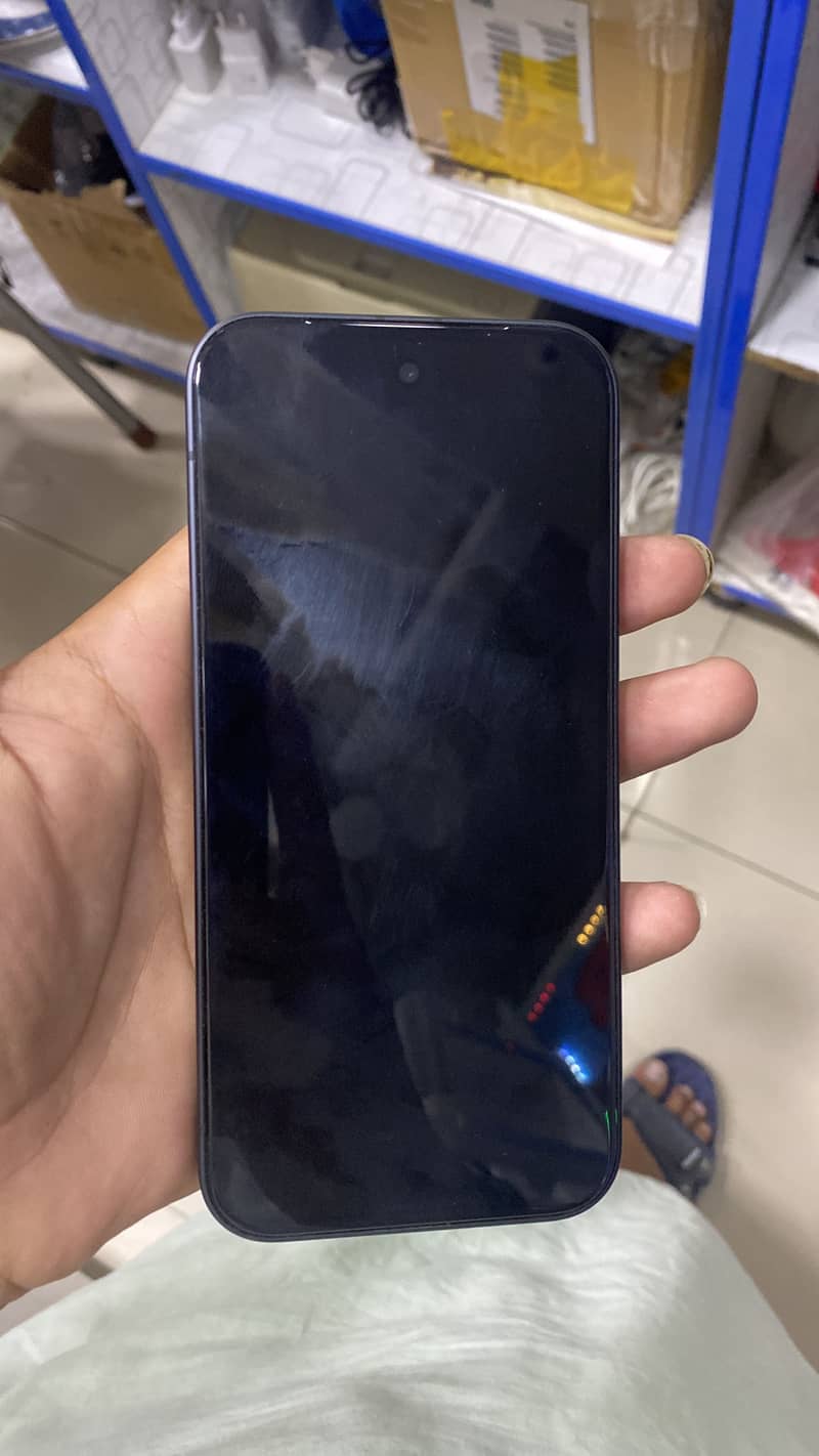 Google Pixel 9 4