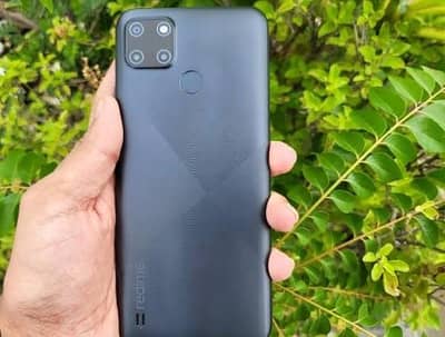 Realme C21