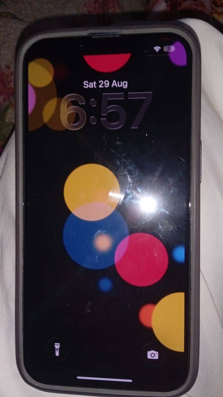 Apple iPhone 13 2