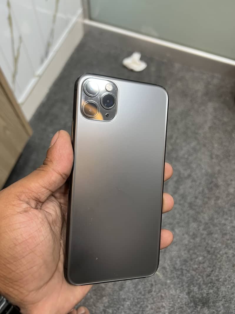 Apple iPhone 11 1