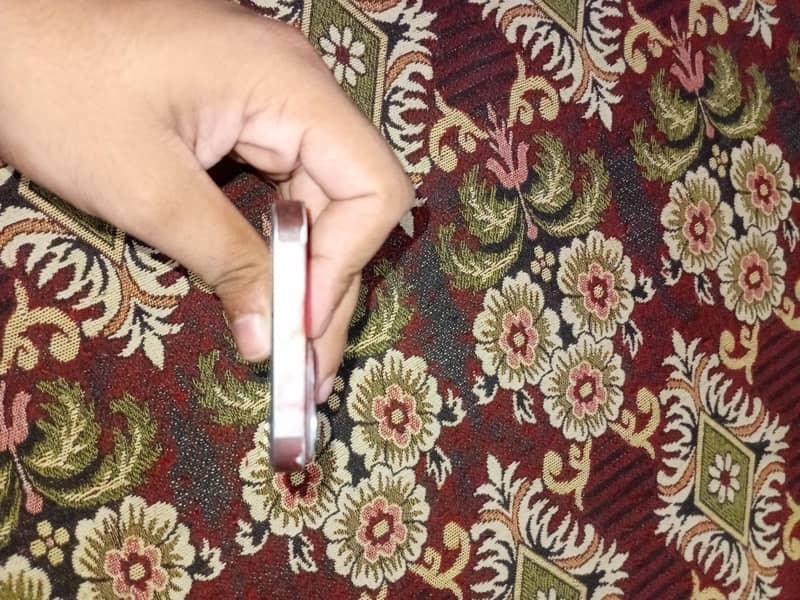 Apple iPhone 14 1