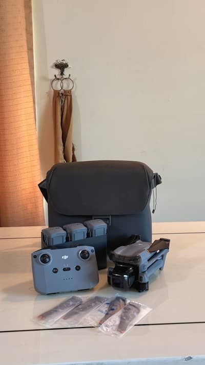 DJI Air 3 - Fly More Combo