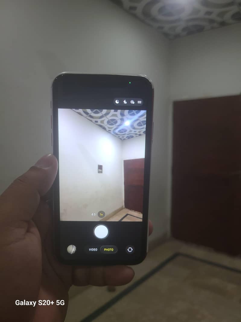 Apple iPhone 11 9