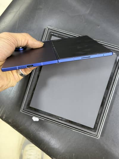 Samsung Mobile Z Fold 7