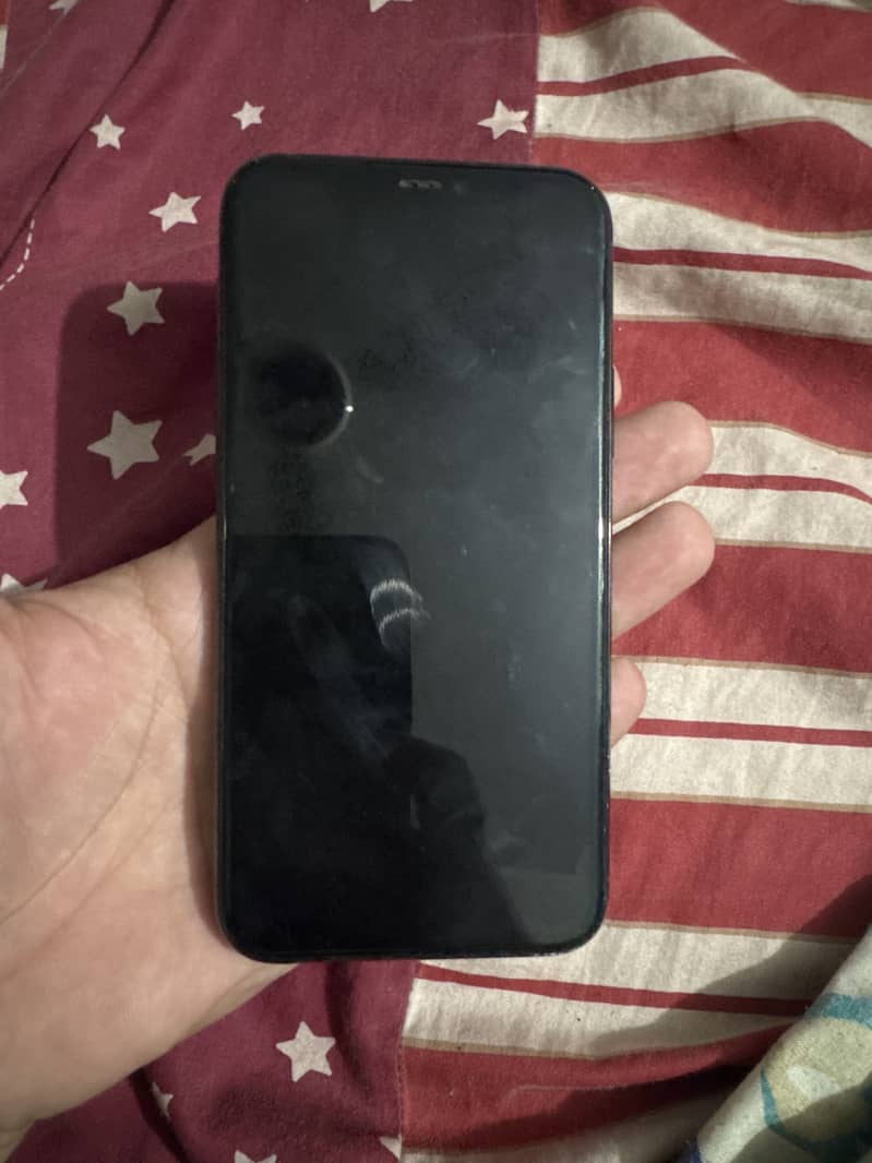 Apple iPhone 11 Pro 1
