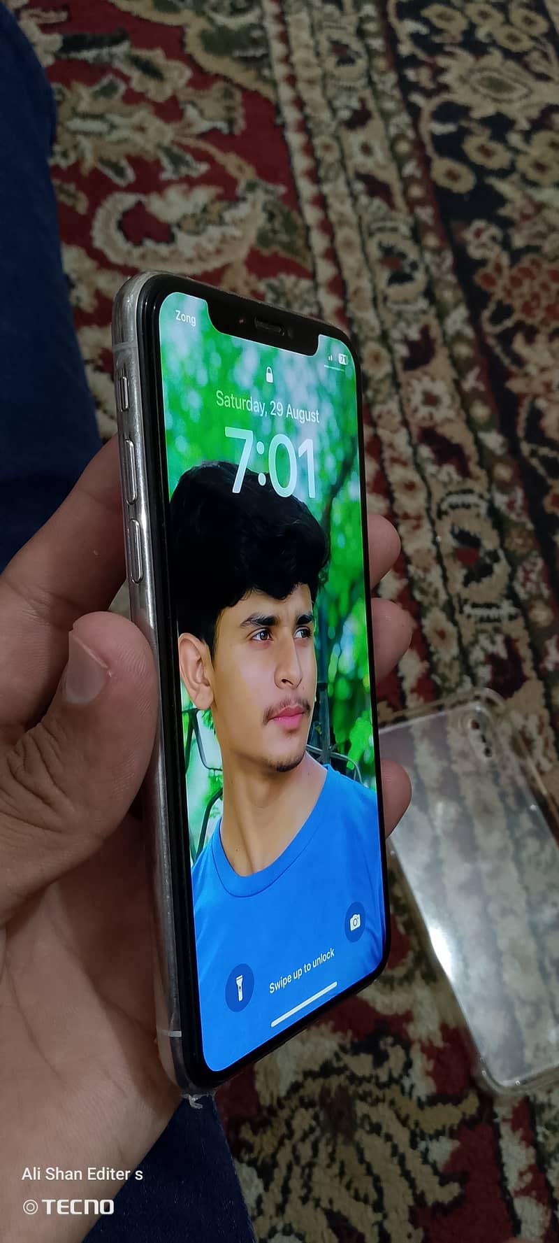Apple iPhone X 2