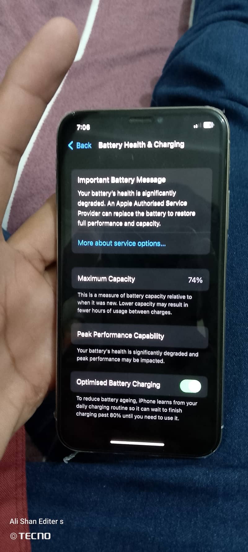 Apple iPhone X 4