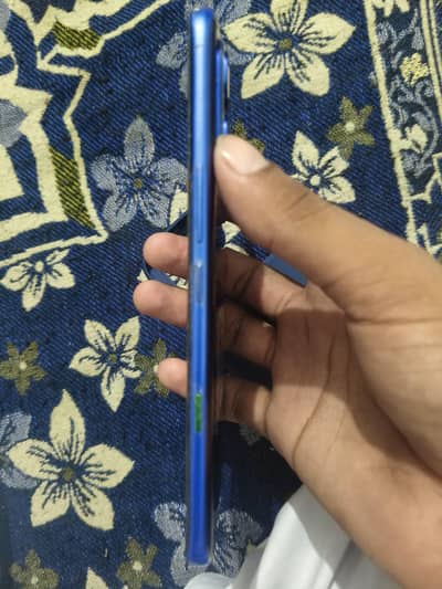 Infinix Note Edge – Almost New – 20-25 Days Used – Box & Charger