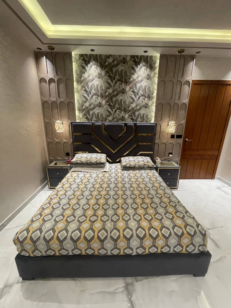 King size bed set with dressing 0