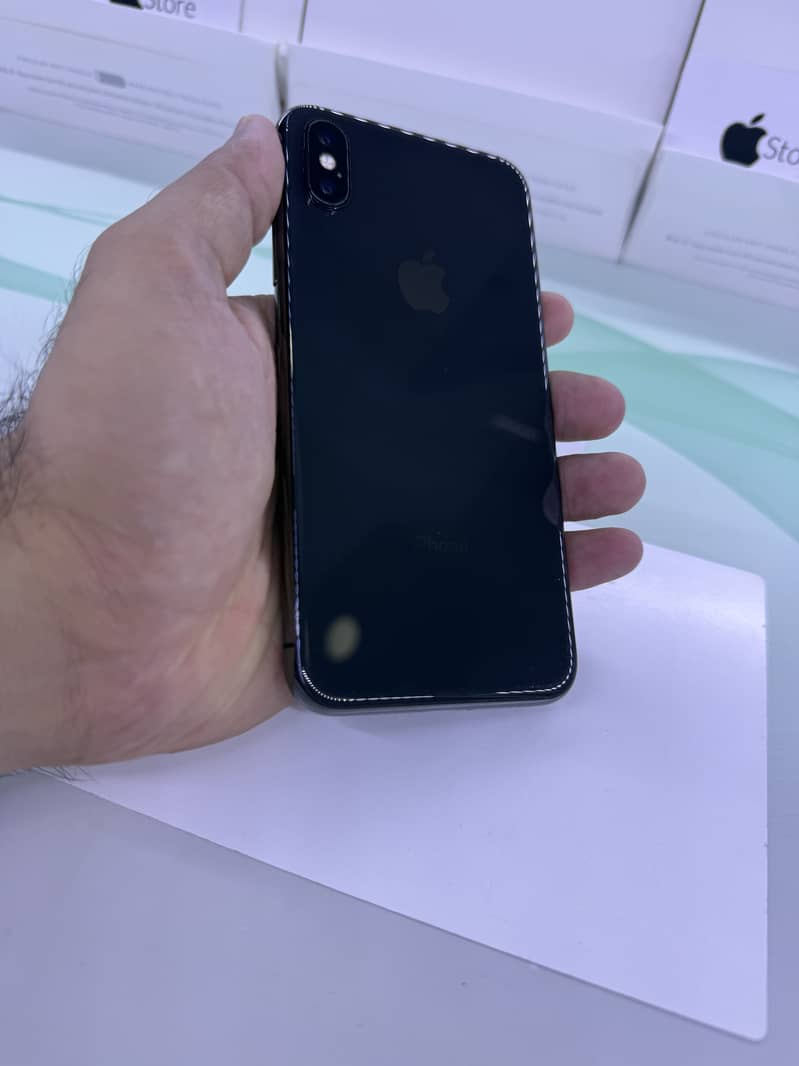iPhone X 1