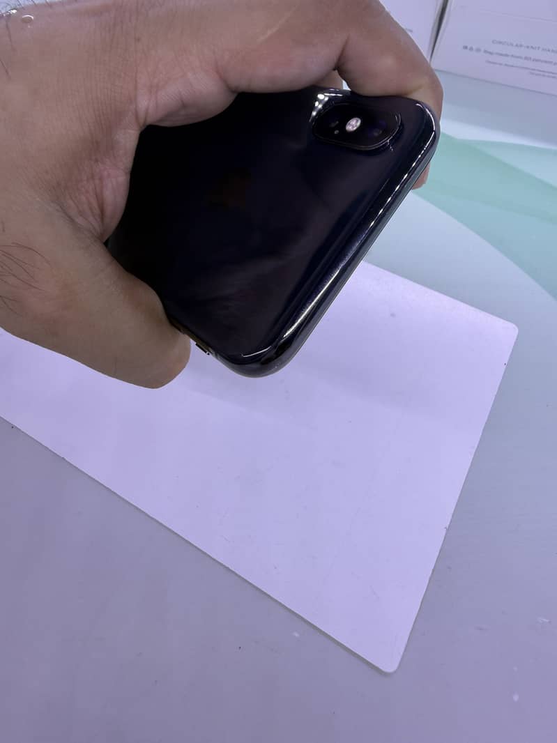 iPhone X 2