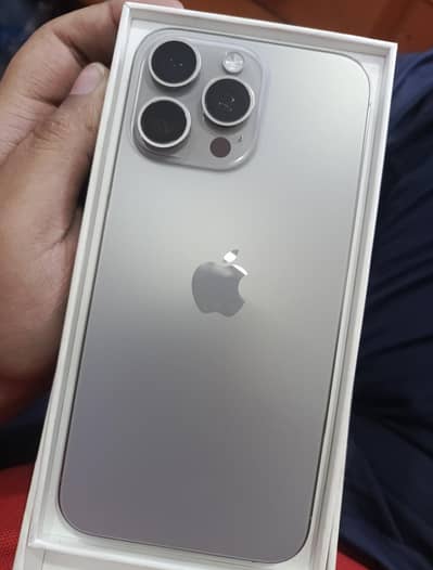 Apple iPhone 15 Pro Max