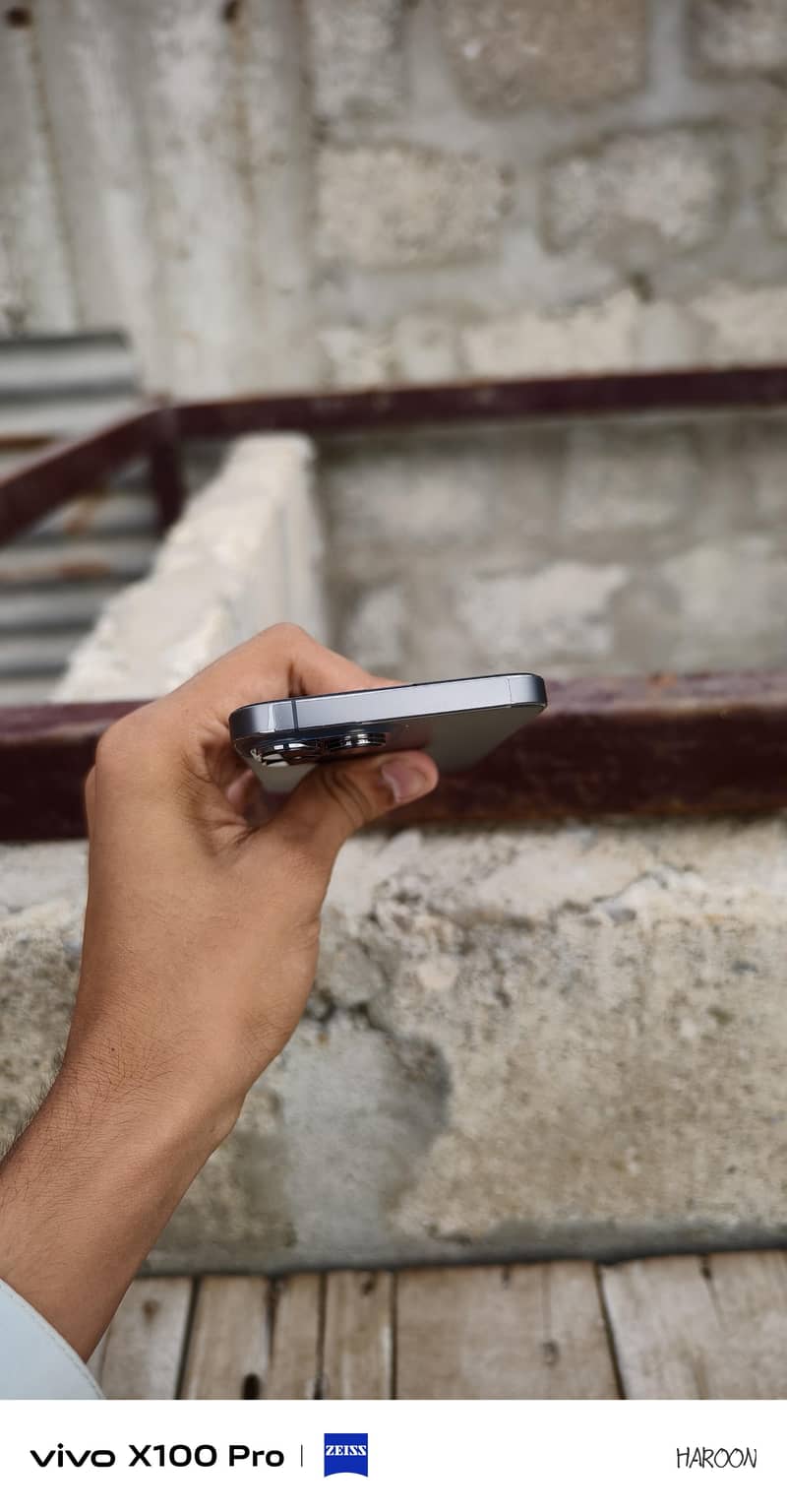 Apple iPhone 13 Pro Max 6