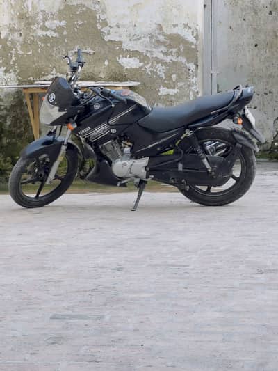 Heavy bike 125cc ybr 2016 model