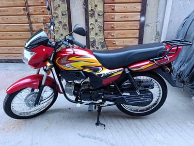 Honda pridor 2026 marka model 2025 December 1450km driven