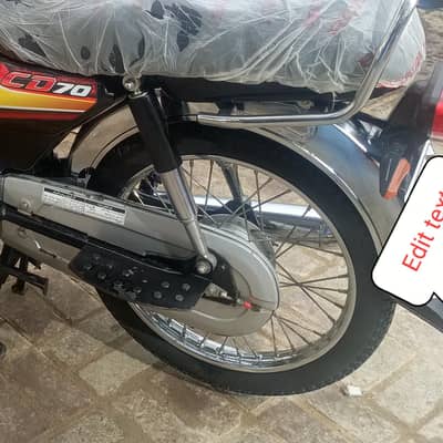 Honda CD70 contact only in olx or Whatsapp avoid call please
