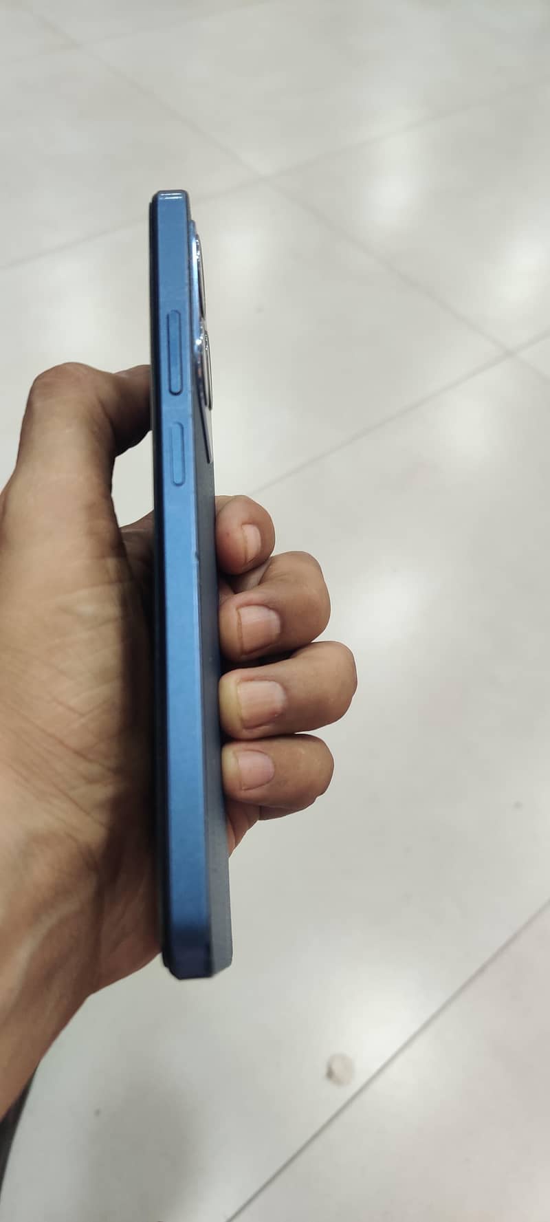 Realme C63 4