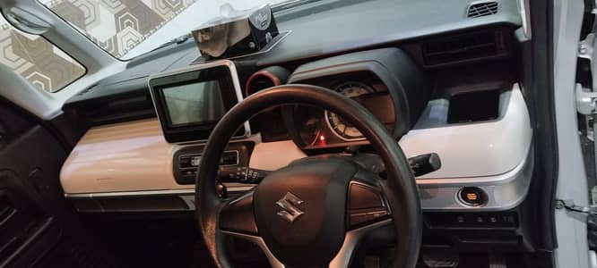Suzuki Spacia 2023