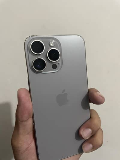 Apple iPhone 15 Pro Max