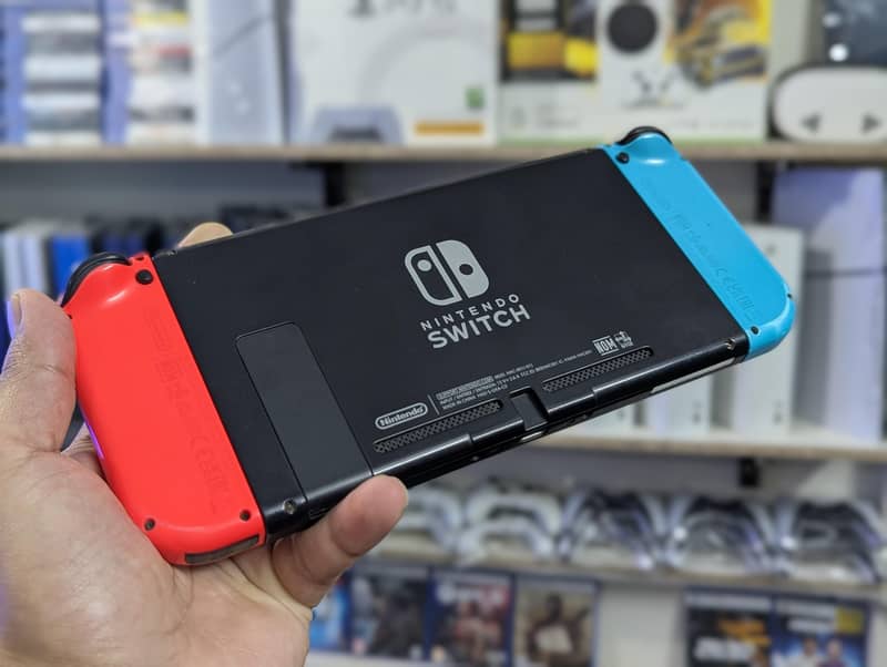 Nintendo switch V2 1
