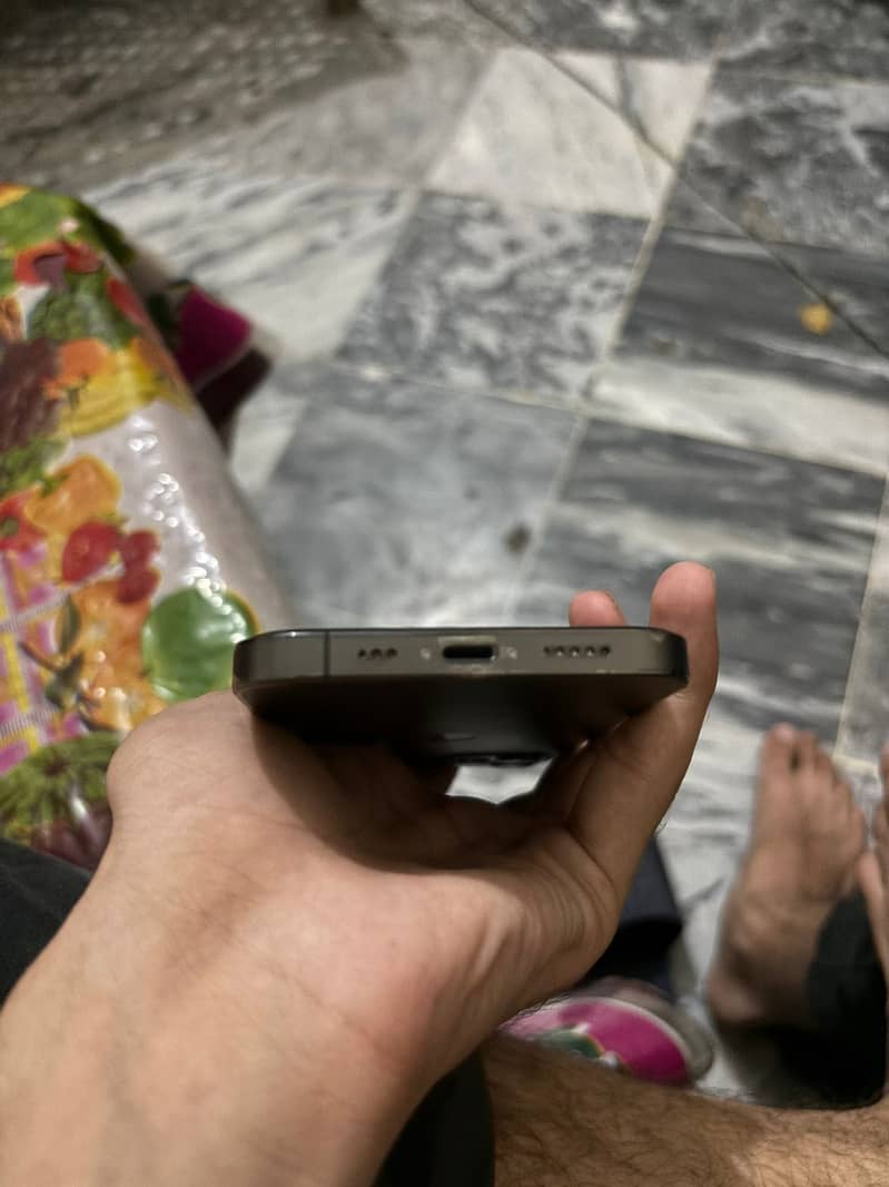 Apple iPhone 12 Pro 3