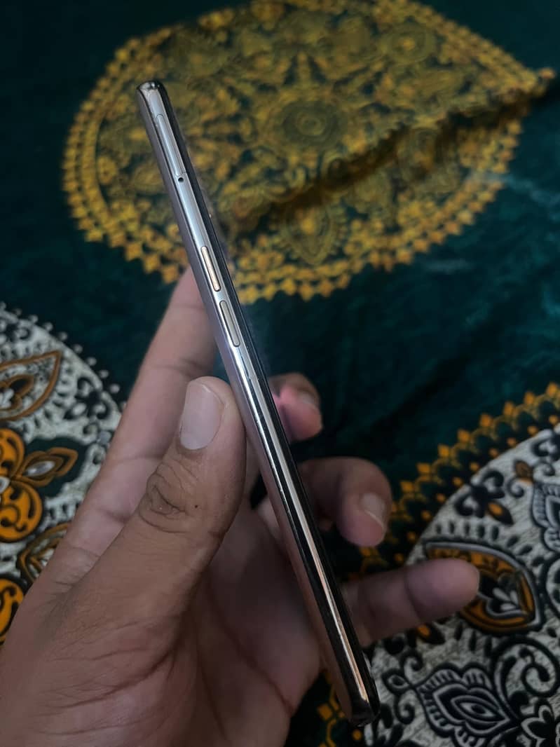 OPPO Reno 5
